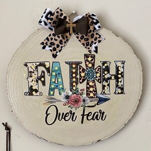 Faith Over Fear Wall Decor